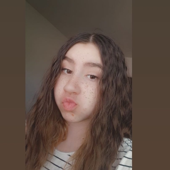 Meet your Posher, Kassie - Picture 1 of 1